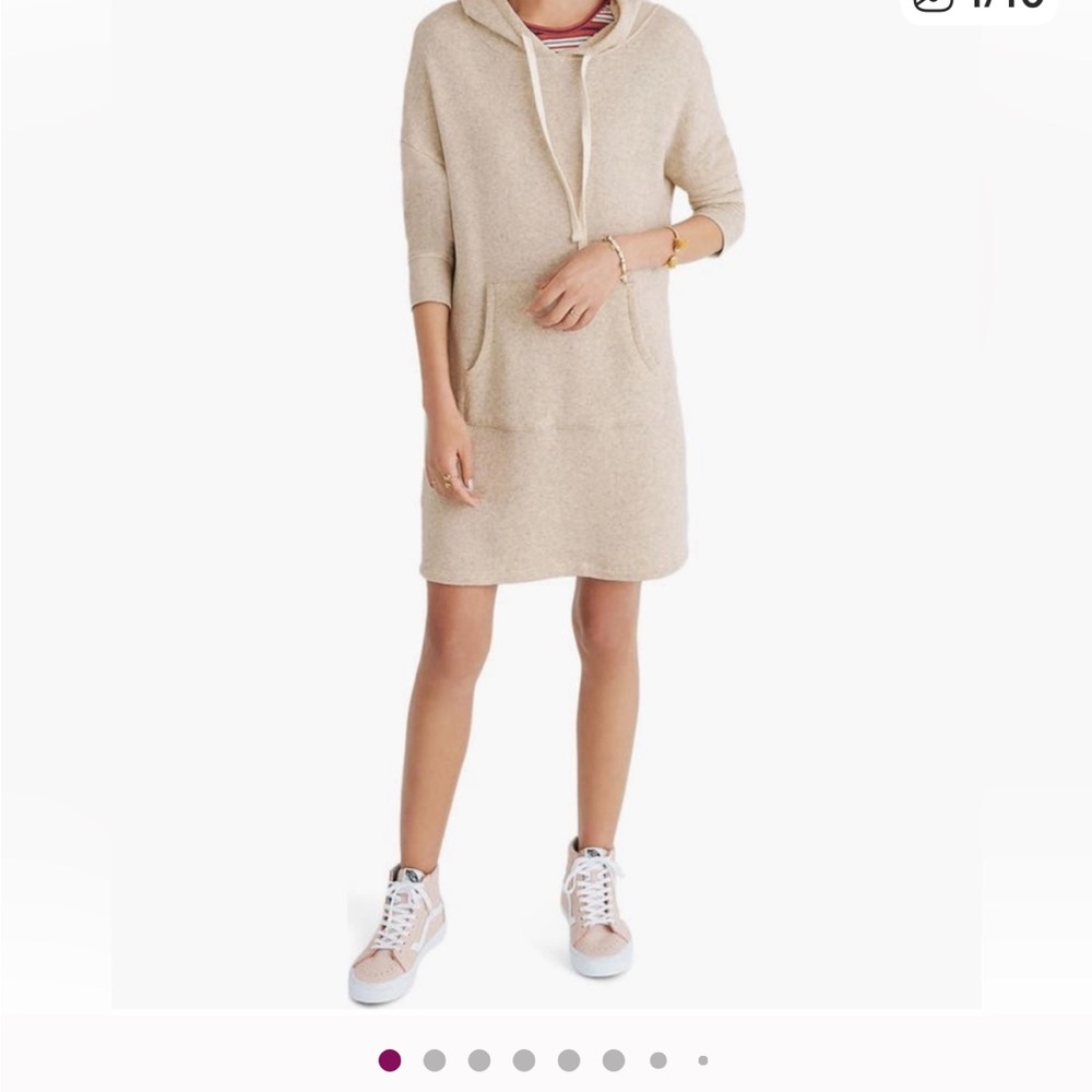 Madewell Heather Gray Sweatshirt Hoodie Dress in excellent cond..smoke/pet free🌸